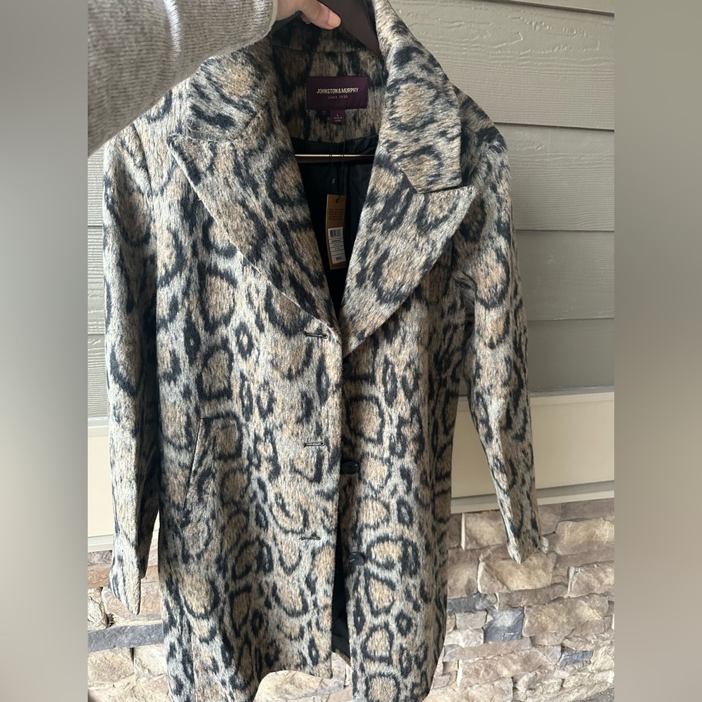 Leopard print coat in large new with tags. Asking $120 regular price was $269